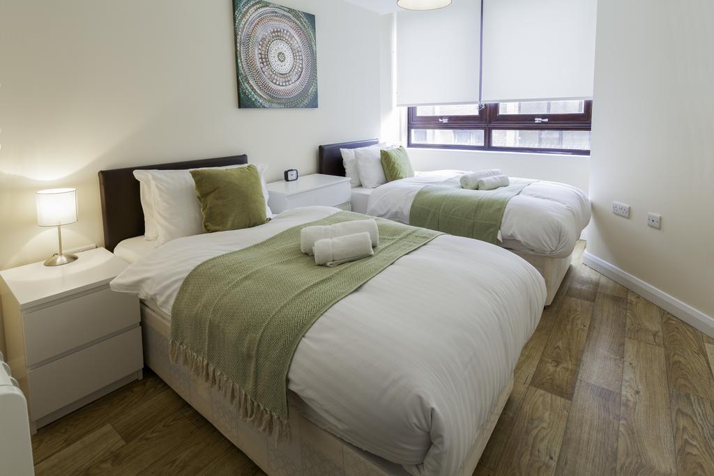 Castle Point Apartments Southampton Premier Lodge Luaran gambar