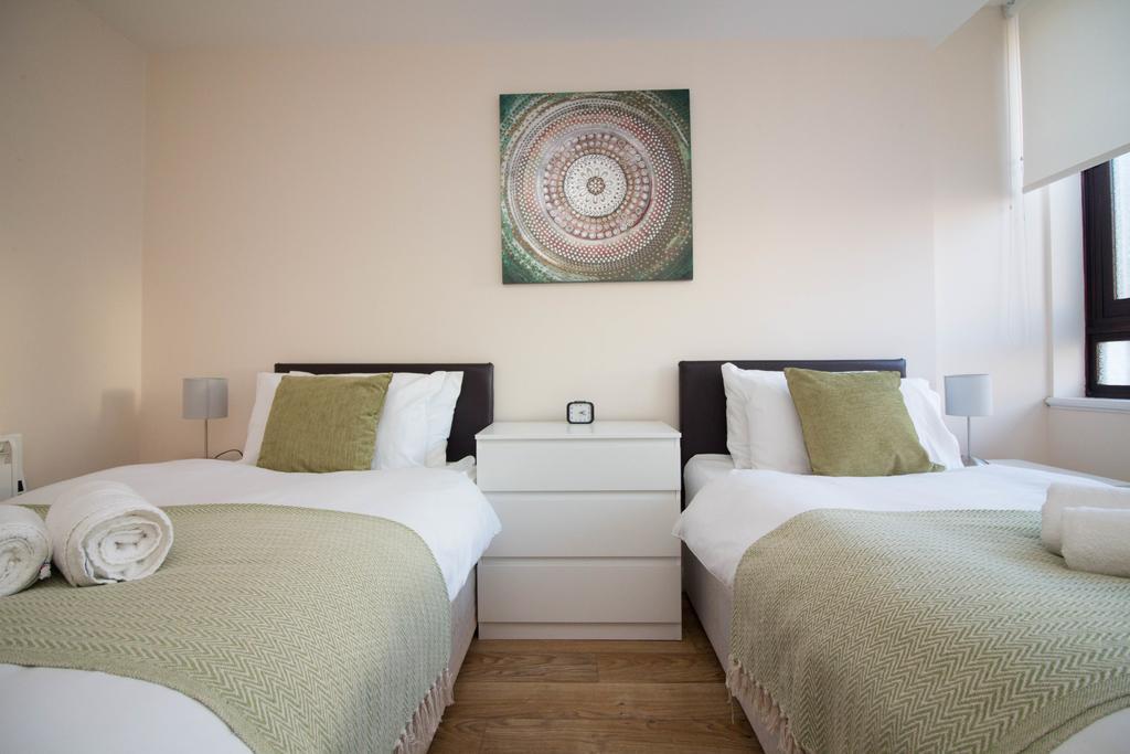 Castle Point Apartments Southampton Premier Lodge Luaran gambar